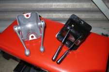 Fiat 500 alloy choke and starter levers.jpg