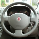 Steering wheel detail - Standard fit.jpg
