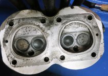 Cylinder head 1.jpg