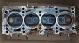 Cinquecento Cylinder Head Top.jpg