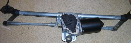 front wiper motor 1.JPG