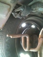 rear exhaust rubber mounting replacement  (2).JPG