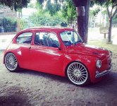 Nice clean build Fiat600_2.jpg