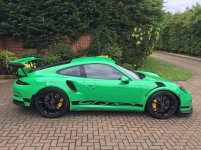 RS-Green-Porsche-911-GT3-RS-2.jpg