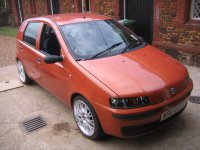 alloys fitted 002.jpg