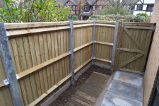 Fence02.JPG