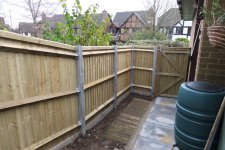 Fence01.JPG