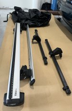 Thule roof rack with storage bag--fits 2015 Fiat 500