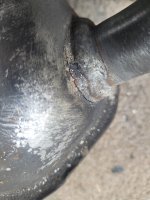 2025-05-13 03 Broken exhaust.jpg