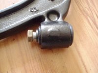 How to replace the front wishbone bushes.