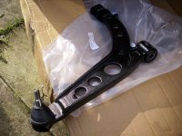 Remove / refit front suspension arms