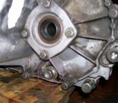 Uno Turbo Gearbox drain plug.jpg