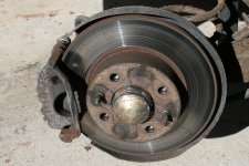 Rear brake discs/pads replacement