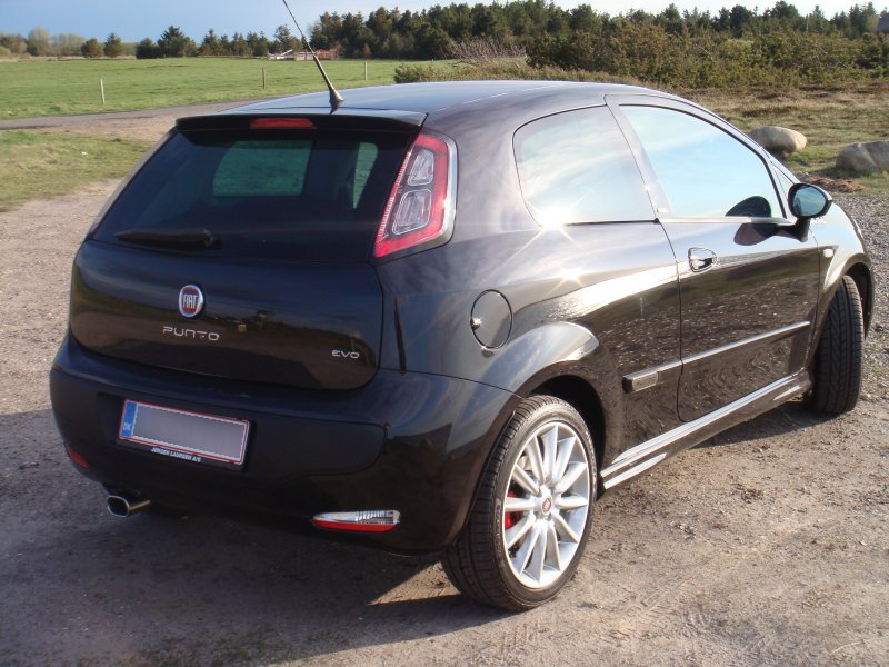 New Fiat Punto Evo review, test drive - Introduction