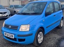 FIAT PANDA 2004.JPG