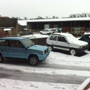 My blue 4x4 and clx with twin sunnies.