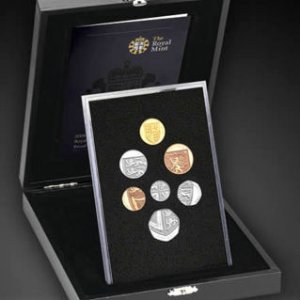 1227581233-2008_Royal_Mint_Royal_Shield_of_Arms_Deluxe_Proof_7_Coin_Set