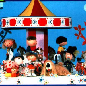 the-roundabout-sooty-the-wombles-and-the-magic-roundabout-28815523-500-393