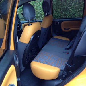 Rear_seats_fully_forward