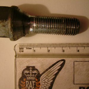 lancia beta wheel bolt for panda marbella