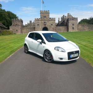 Pearl White Punto T-Jet - Elegant and Sweet