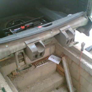 Lower strut brace aka towball
