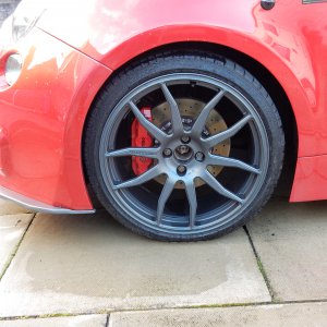 Forged wheels now dropped by Abarth