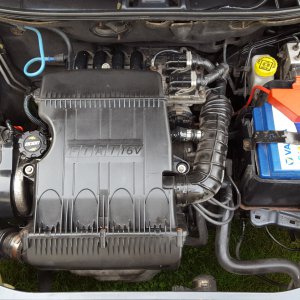 Clean enginebay