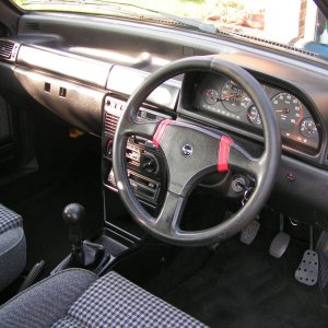Uno Turbo Mk2 Interior