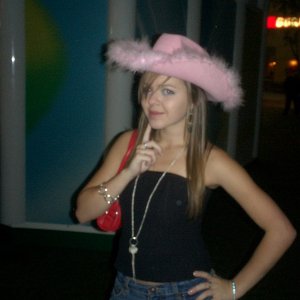 pink hat (^^,