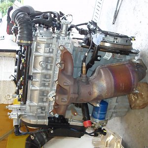 1368cc 16V engine for Cinq 5