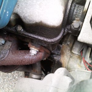 Rocker cover leak