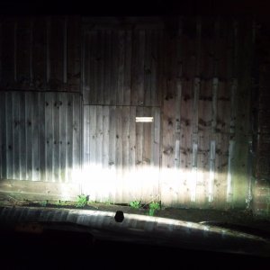 Stilo Headlamp Beam - Up Fence (Close up)