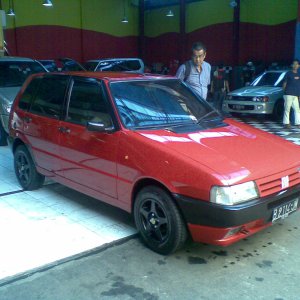 Fiat Uno MK II 1994 Red MFC