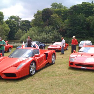 Ferrari_Enzo_and_F40
