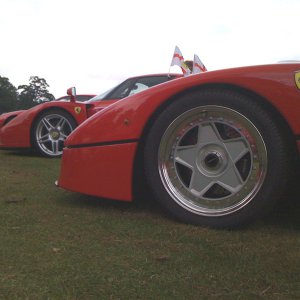 Ferrari_F40_and_Enzo_Noses