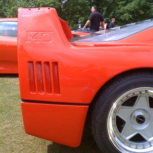 Ferrari_F40_rear_slats