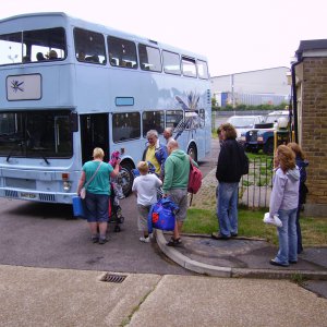 Getting_on_bus_to_take_us_to_picnic_at_Kearsney_Abbey