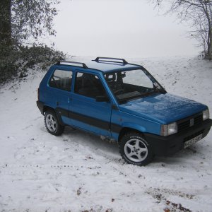 Panda in the snow, 2wd!