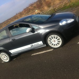 Fiat Grande Punto 1.2 Grey And White :)