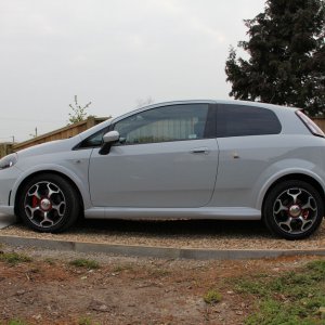 abarth punto evo