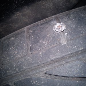 screw tyre