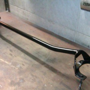 Strut bar