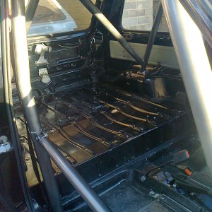 Marbella rollcage install