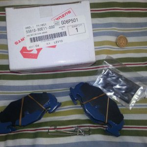 suzuki_cap_rear_brake_pads